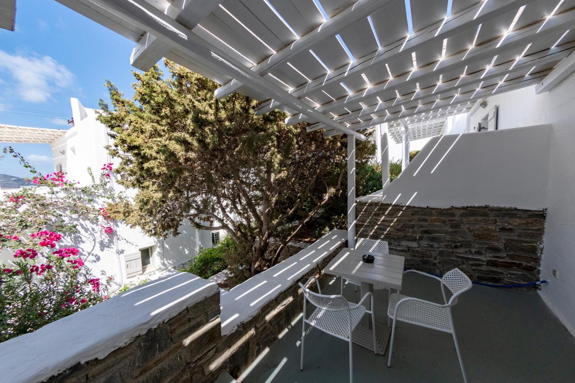 נאוסה Anemoi Resort מראה חיצוני תמונה