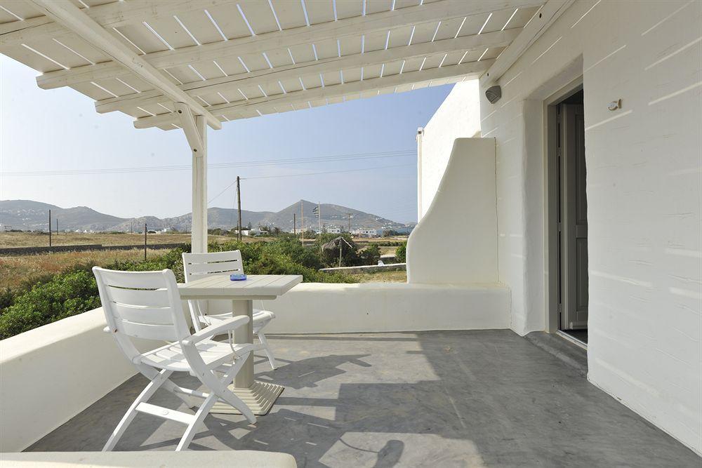 נאוסה Anemoi Resort מראה חיצוני תמונה